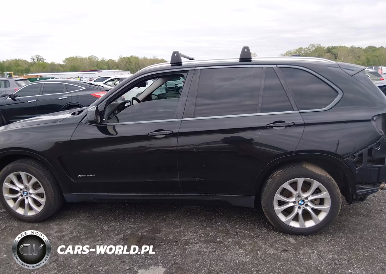 2015 BMW X5 xDrive35D VIN:5UXKS4C59F0J97596 - 14