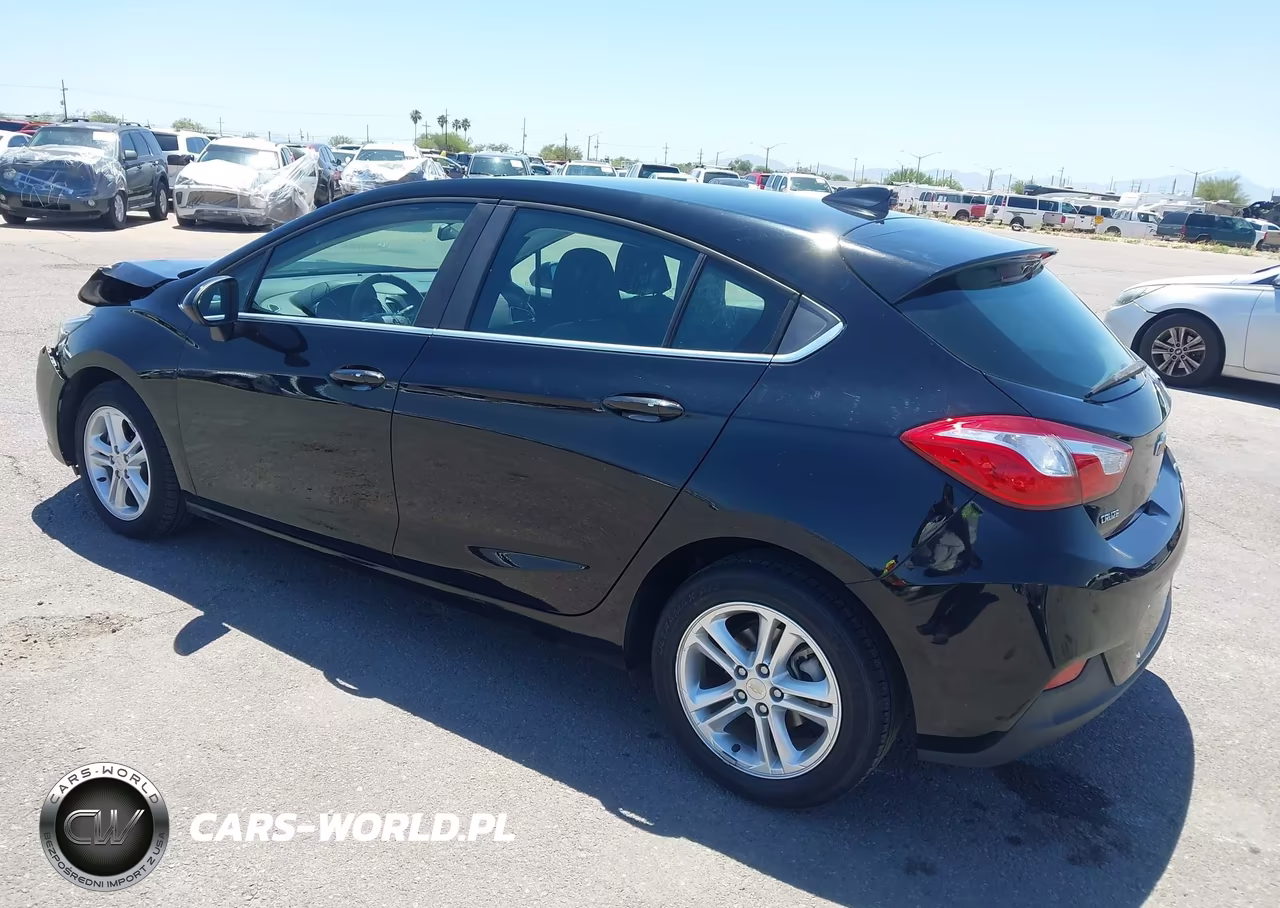 2018 Chevrolet Cruze Lt Auto VIN:3G1BH6SE6JS653206 - 3
