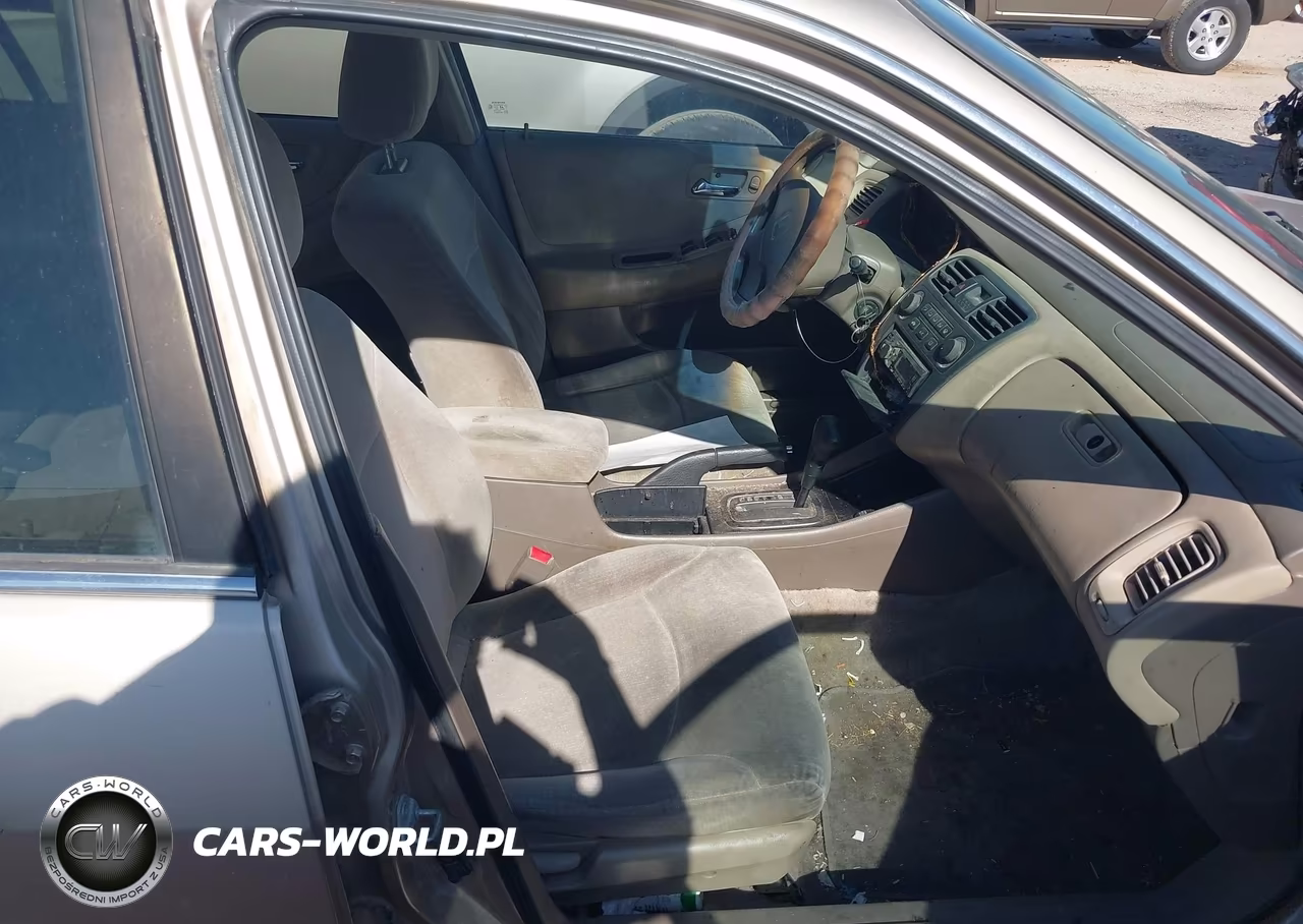 2002 Honda Accord 2.3 Lx VIN:3HGCG56462G705675 - 5