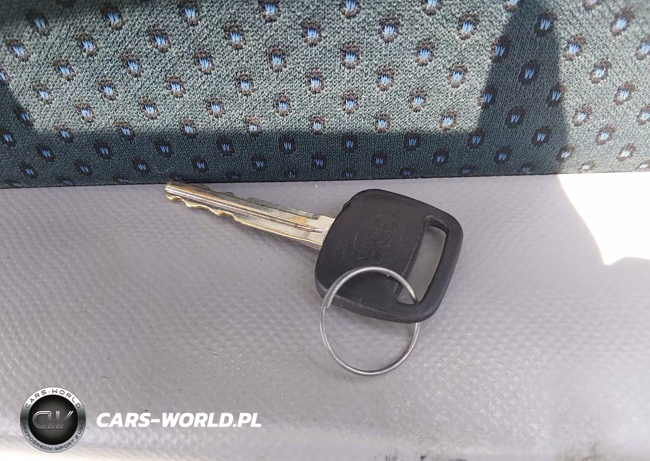 2007 Toyota Yaris VIN:JTDJT923675116887 - 11