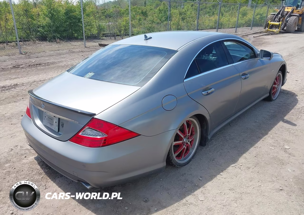 2010 Mercedes-Benz Cls 550 VIN:WDDDJ7CB9AA161792 - 4