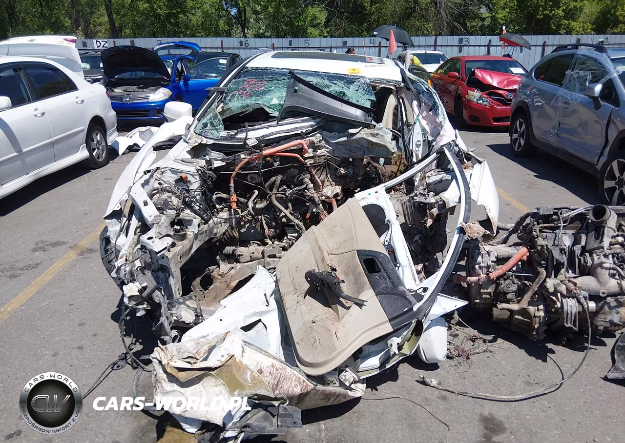 2014 Honda Accord Hybrid Touring VIN:1HGCR6F75EA006485 - 12