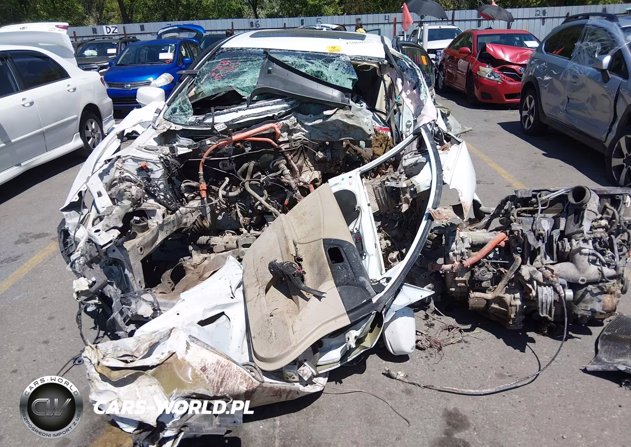 2014 Honda Accord Hybrid Touring VIN:1HGCR6F75EA006485 - 6