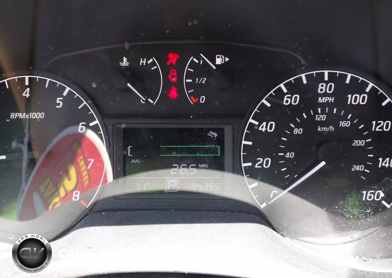 2016 Nissan Sentra S VIN:3N1AB7AP0GY335362 - 7