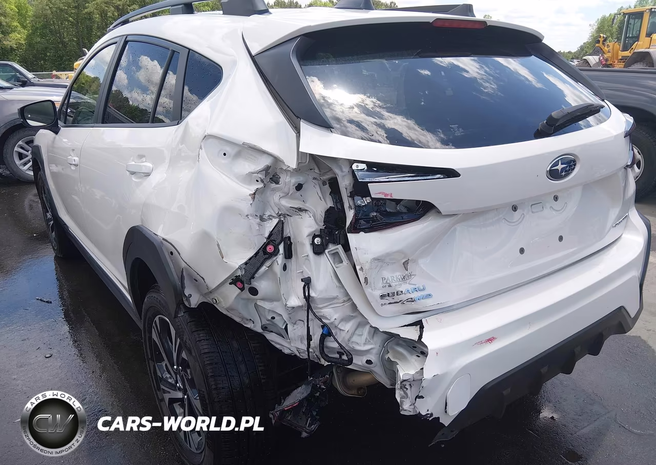 2024 Subaru Crosstrek Premium VIN:JF2GUADC9R8387757 - 6