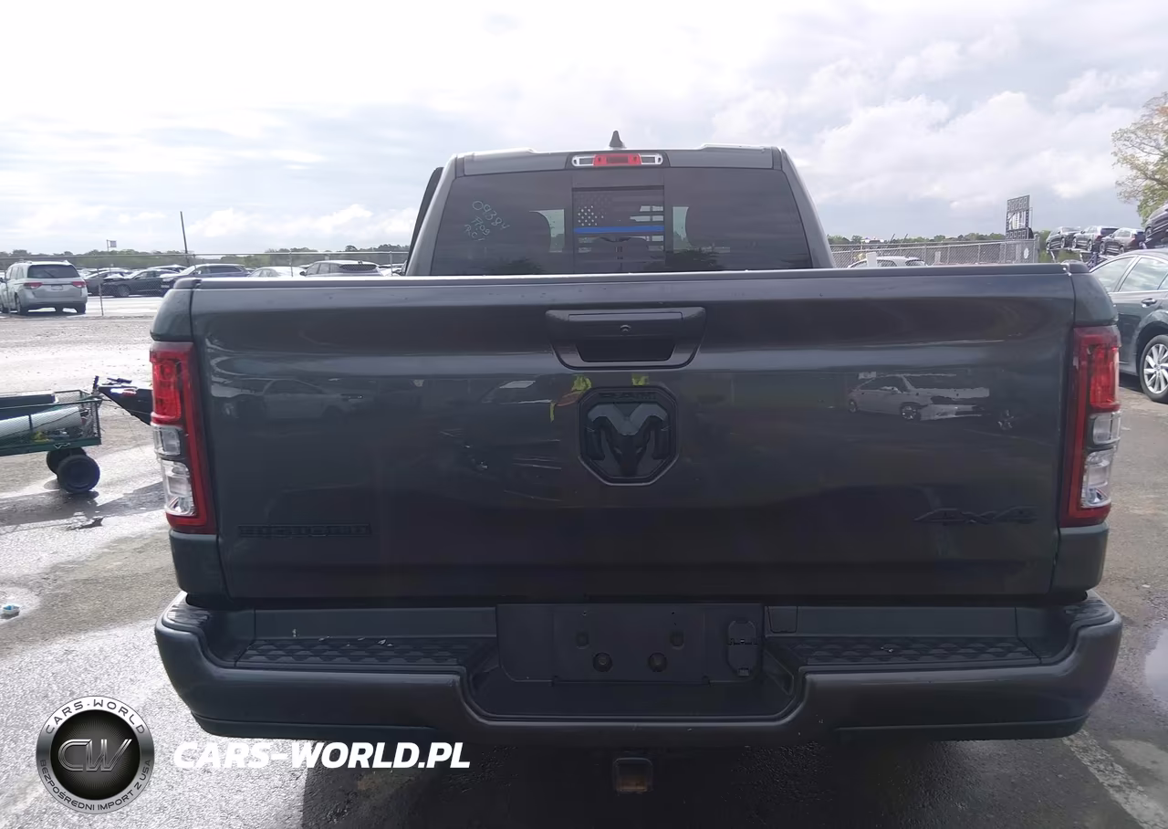 2020 Ram 1500 Big Horn 4X4 6'4 Box VIN:1C6RRFBG0LN325725 - 16