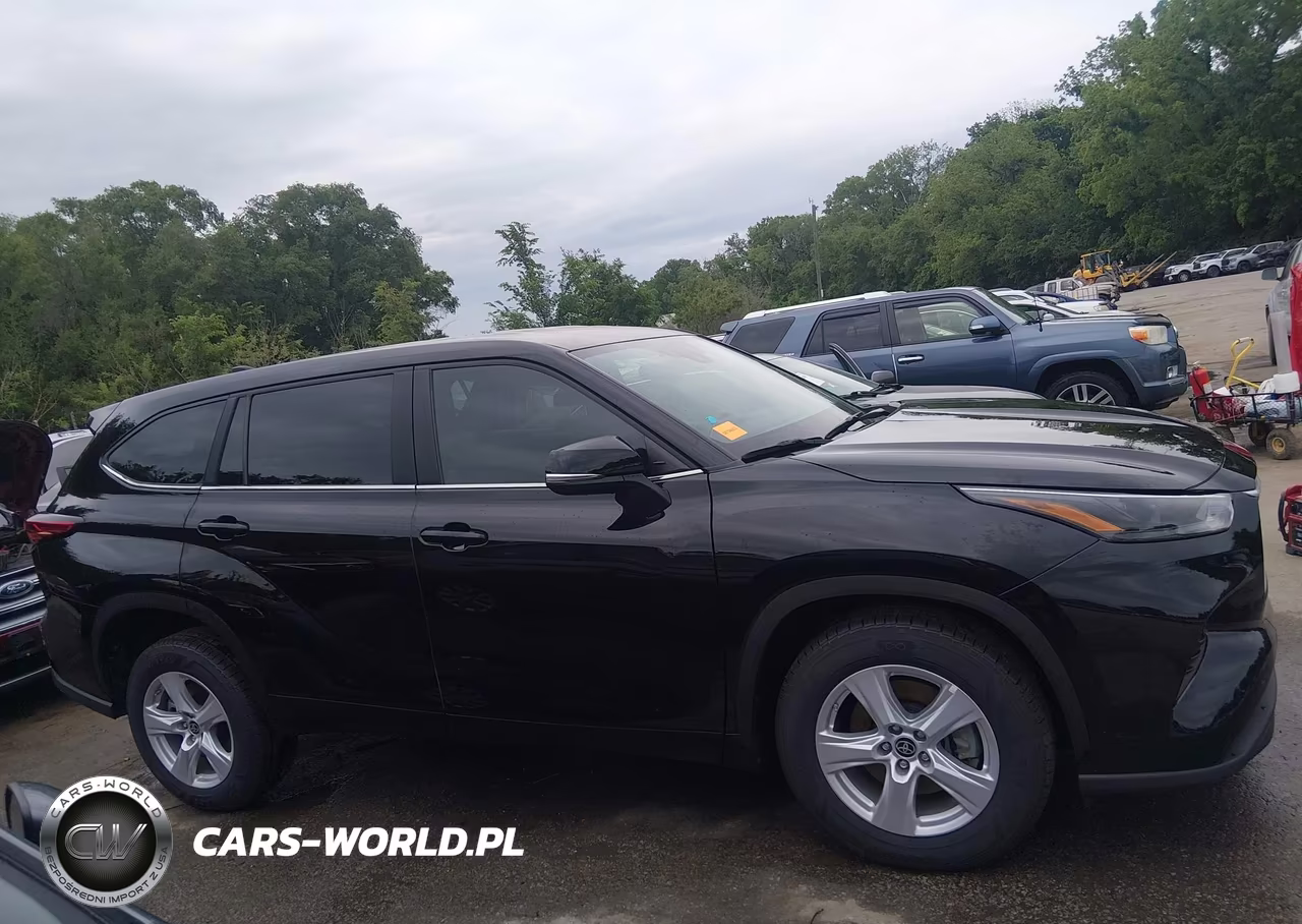 2023 Toyota Highlander Hybrid Le VIN:5TDZARAH9PS518306 - 13