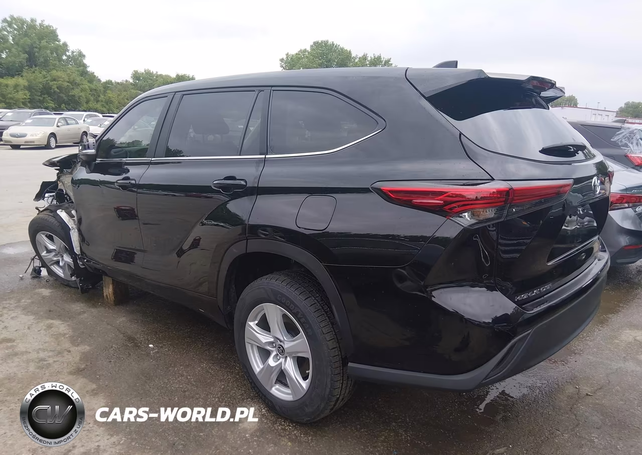 2023 Toyota Highlander Hybrid Le VIN:5TDZARAH9PS518306 - 3