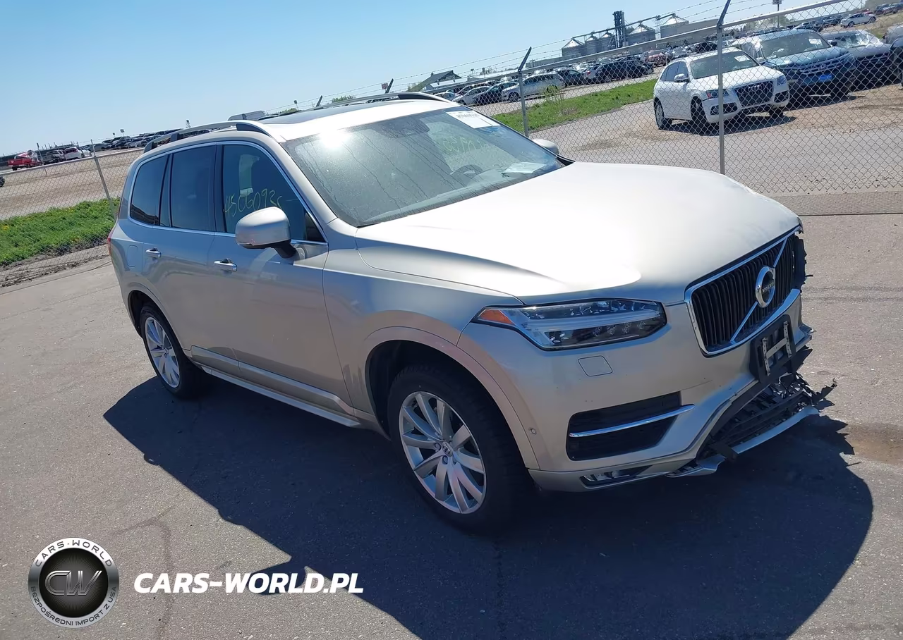 2017 Volvo Xc90 T6 Momentum