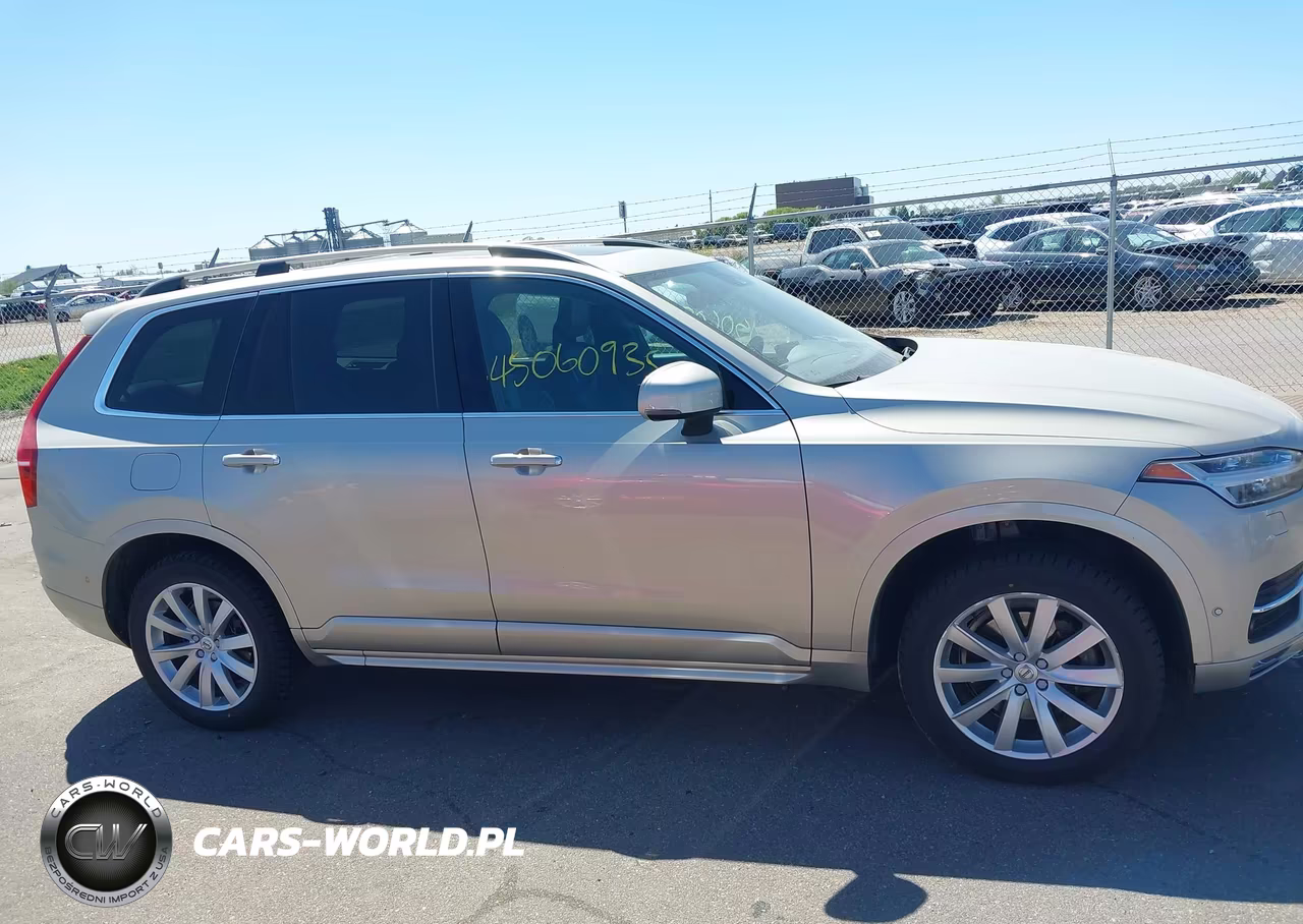 2017 Volvo Xc90 T6 Momentum VIN:YV4A22PK3H1169272 - 13