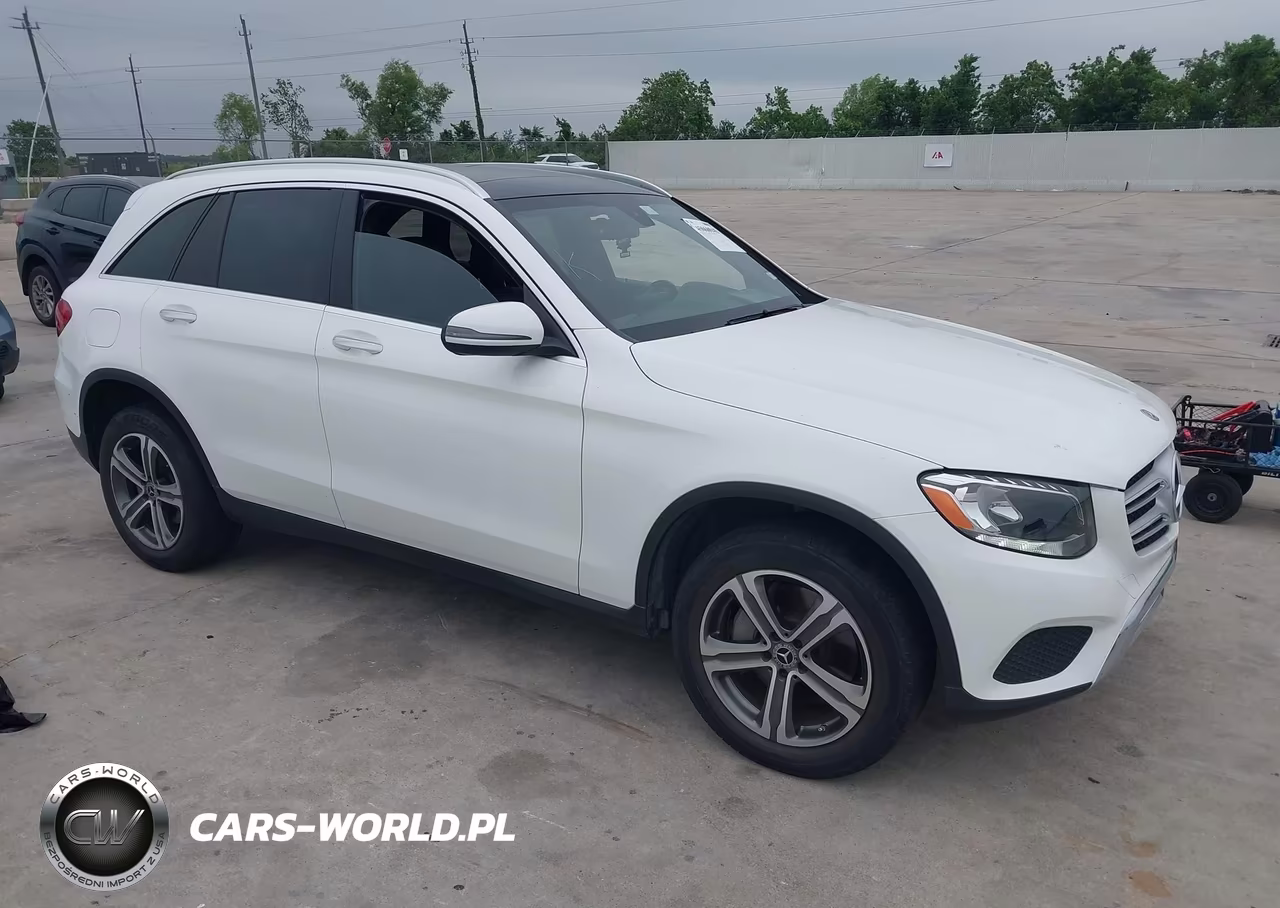 2019 Mercedes-Benz Glc 300 – zdjęcie 1 z 16