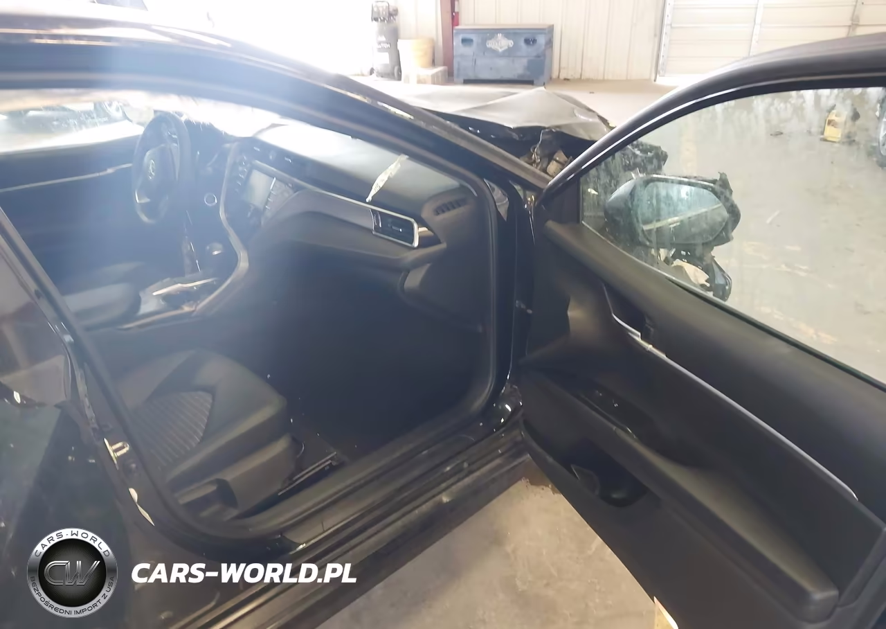 2018 Toyota Camry Se VIN:4T1B11HK2JU585123 - 5