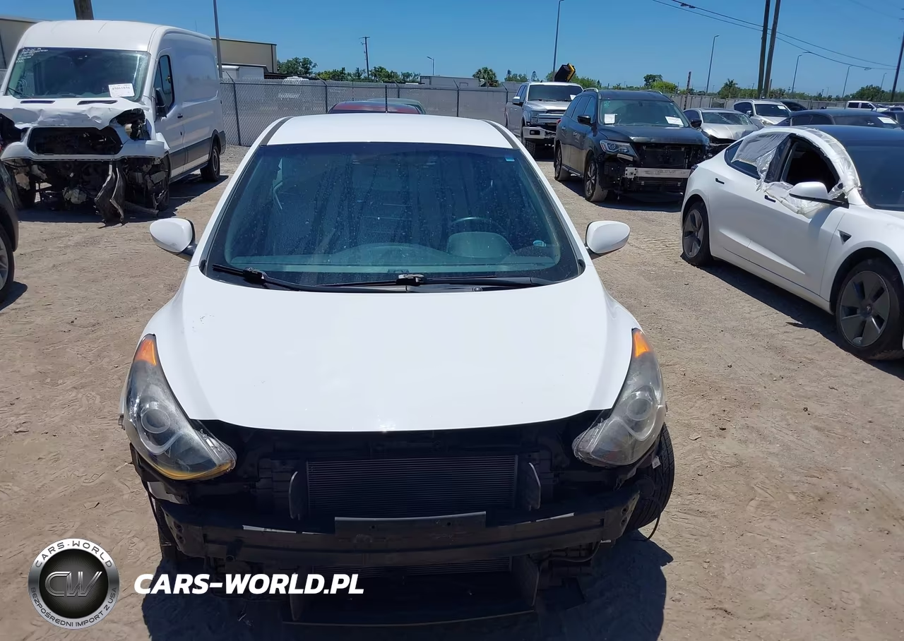 2017 Hyundai Elantra Gt VIN:KMHD35LH3HU358734 - 13