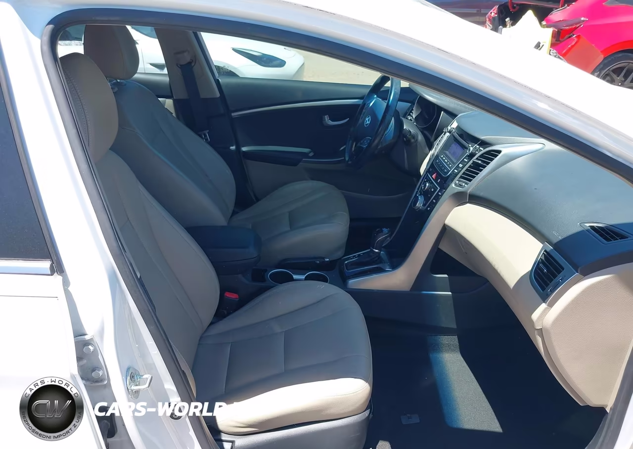 2017 Hyundai Elantra Gt VIN:KMHD35LH3HU358734 - 5