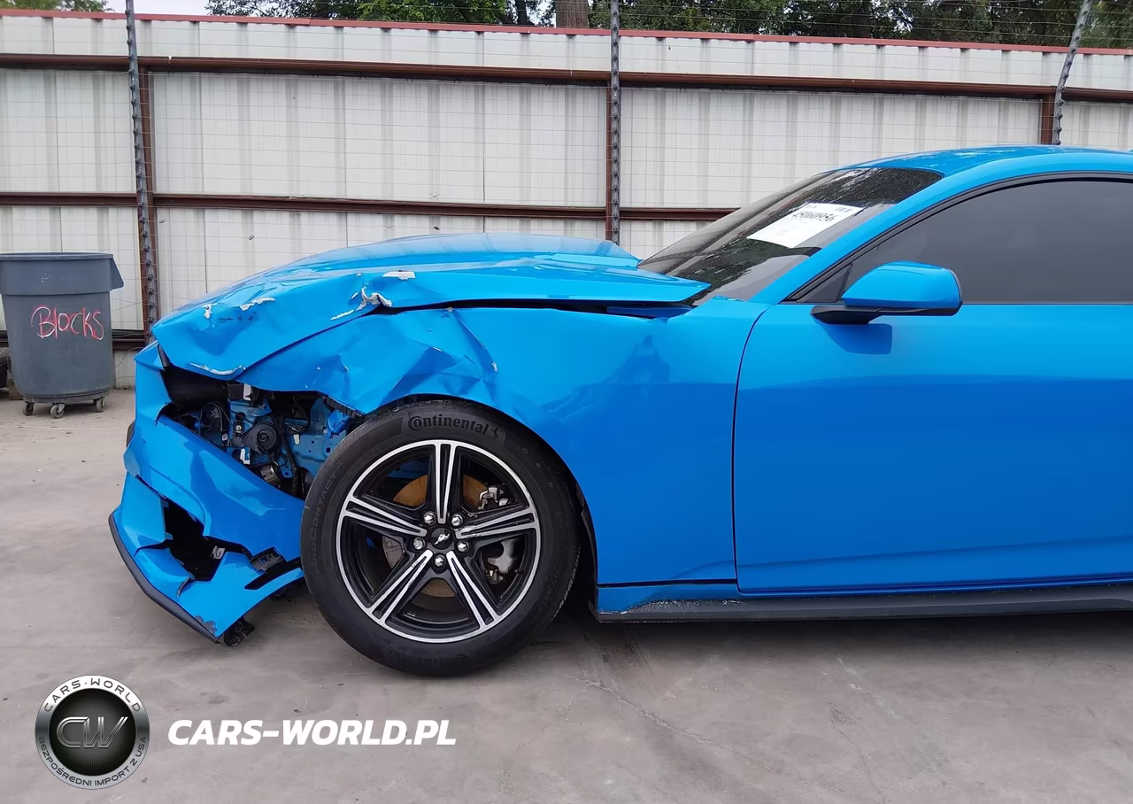 2024 Ford Mustang Ecoboost Premium Fastback VIN:1FA6P8TH1R5136245 - 6