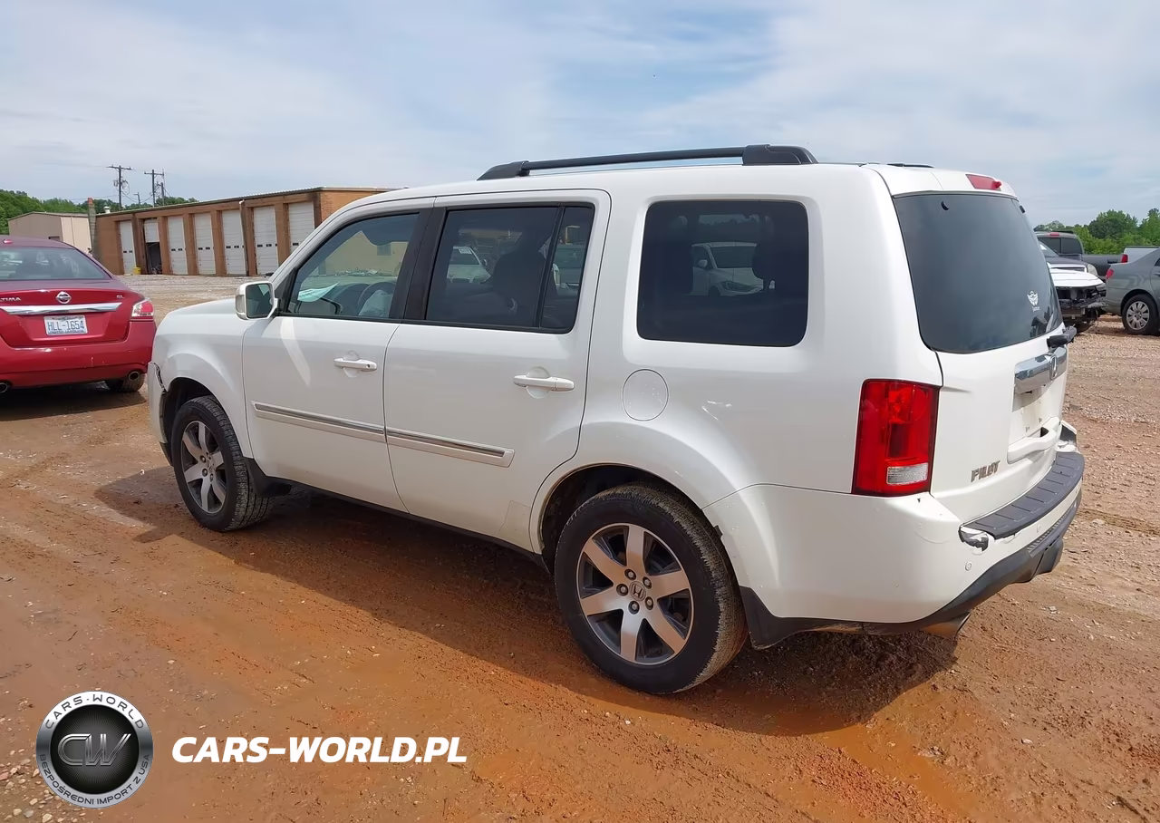 2012 Honda Pilot Touring VIN:5FNYF3H98CB041746 - 3