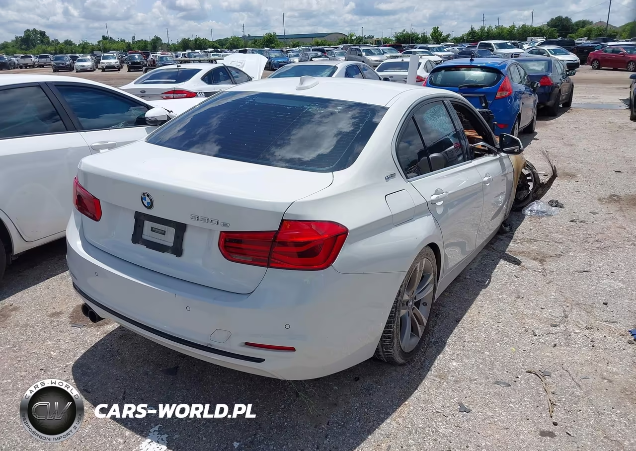 2017 BMW 330E Iperformance VIN:WBA8E1C55HK480003 - 4