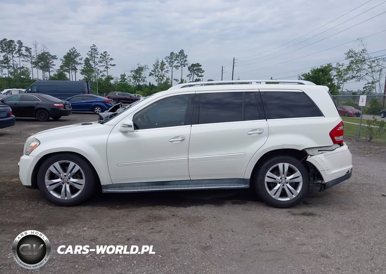 2011 Mercedes-Benz Gl 450 4Matic VIN:4JGBF7BE3BA700306 - 14