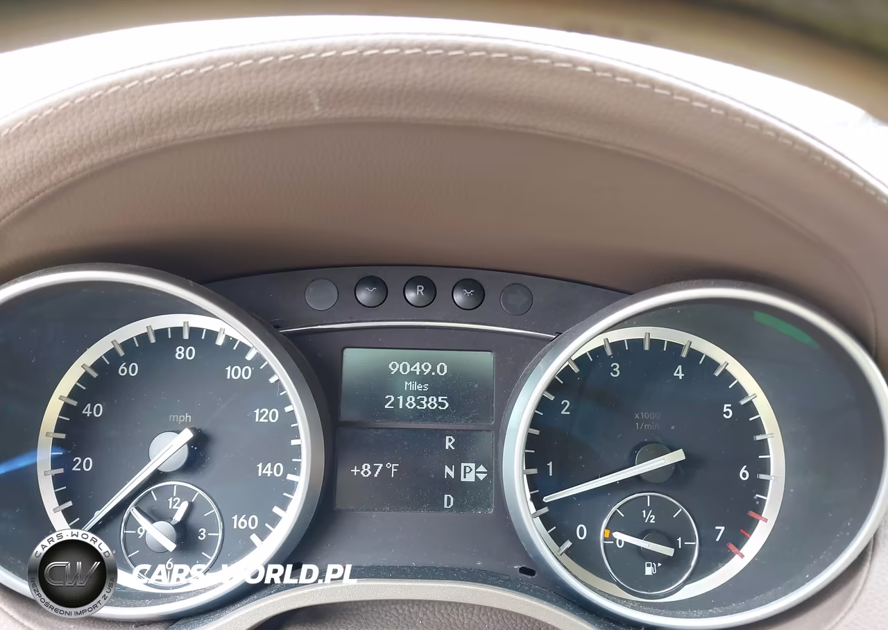 2011 Mercedes-Benz Gl 450 4Matic VIN:4JGBF7BE3BA700306 - 7