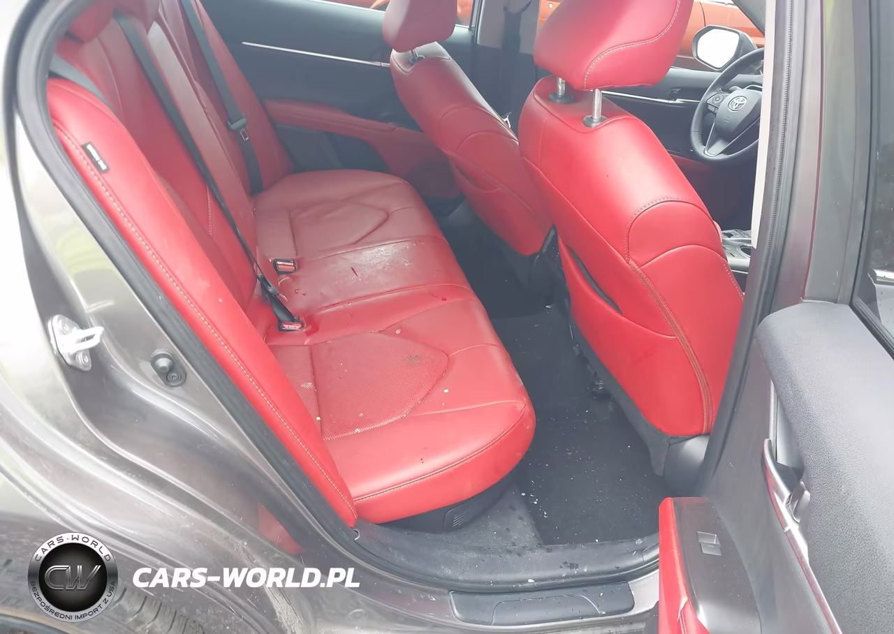 2024 Toyota Camry Hybrid Xse VIN:4T1K31AKXRU070662 - 8