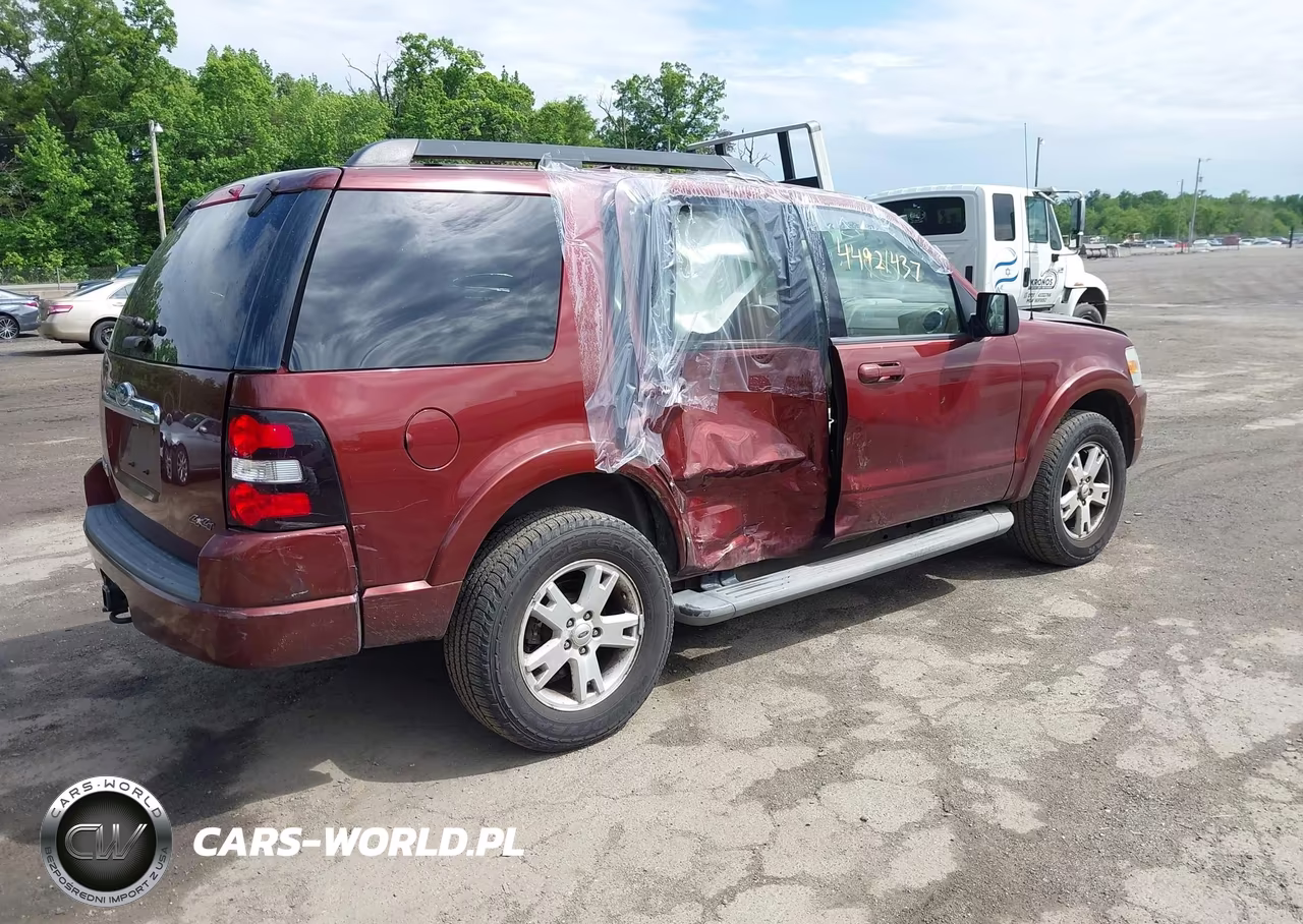 2010 Ford Explorer Xlt VIN:1FMEU7DE1AUA72713 - 4