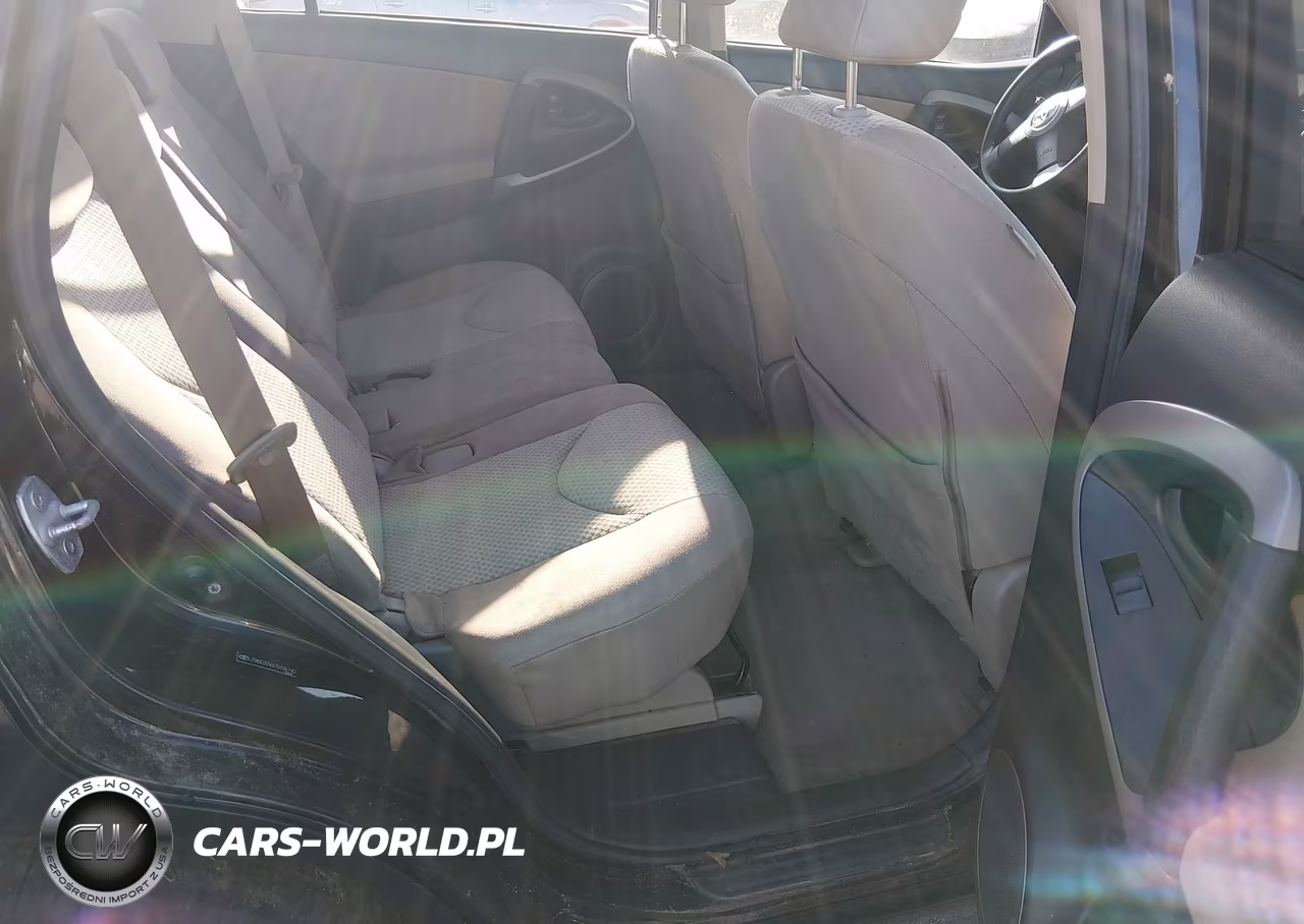 2007 Toyota Rav4 VIN:JTMBD33V475106745 - 8