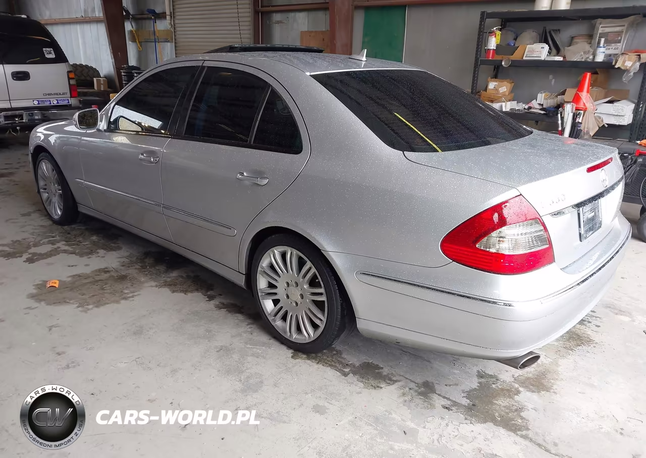 2008 Mercedes-Benz E 550 VIN:WDBUF72X18B329906 - 3