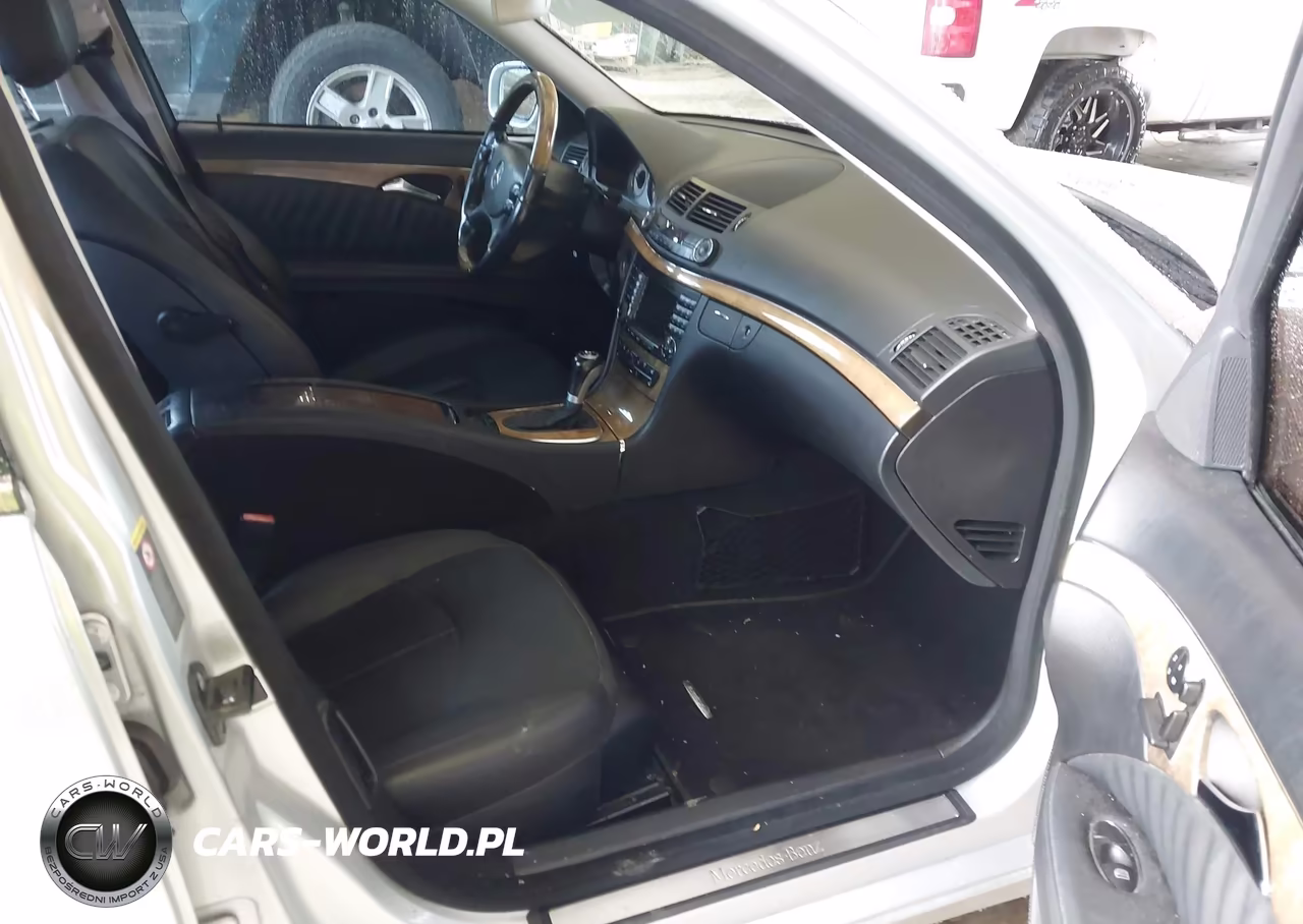 2008 Mercedes-Benz E 550 VIN:WDBUF72X18B329906 - 5