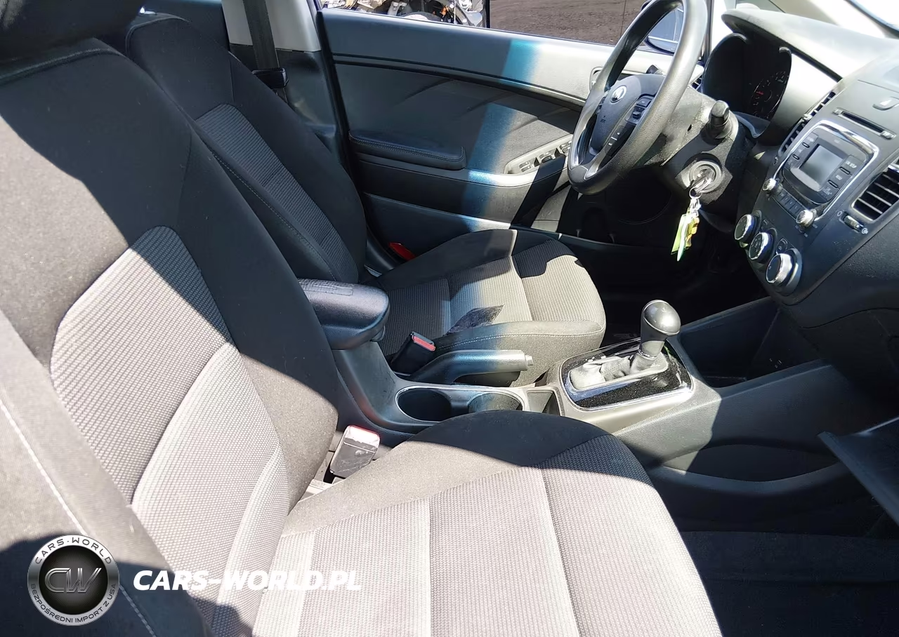 2017 Kia Forte Lx VIN:3KPFK4A78HE044564 - 5