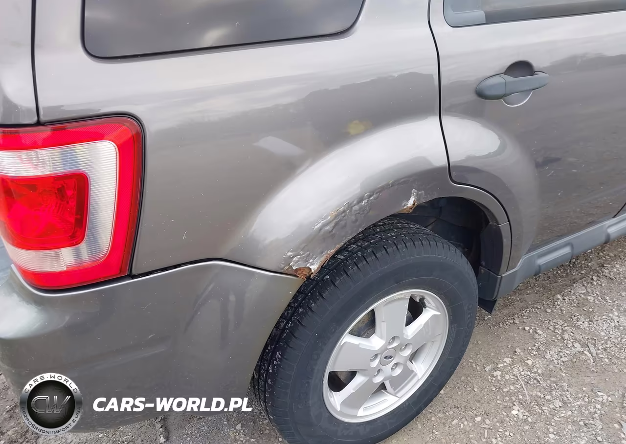 2011 Ford Escape Xlt VIN:1FMCU0D71BKC28942 - 6