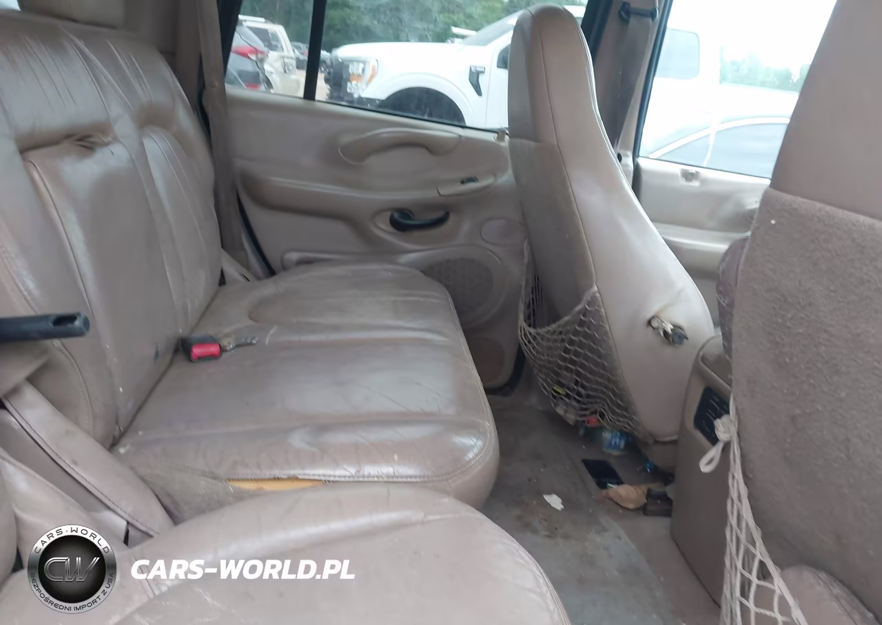 1999 Ford Expedition VIN:1FMPU18L9XLB22769 - 8