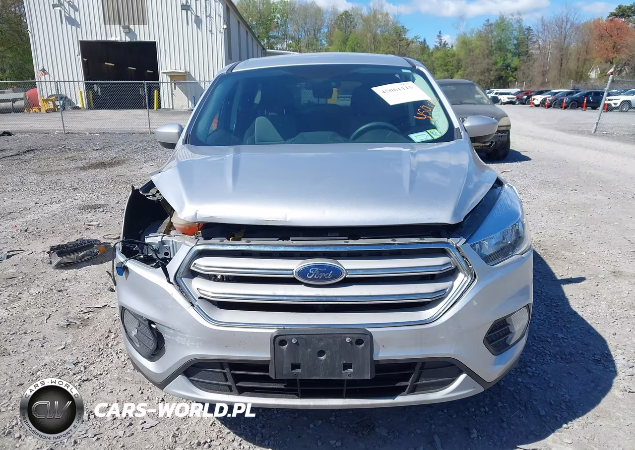 2019 Ford Escape Se VIN:1FMCU9GD9KUC18105 - 12