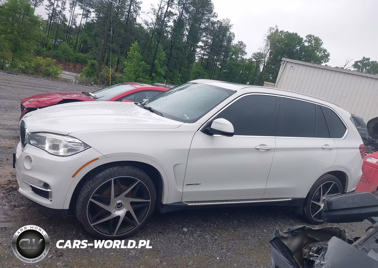 2018 BMW X5 xDrive35I VIN:5UXKR0C54J0X89517 - 14