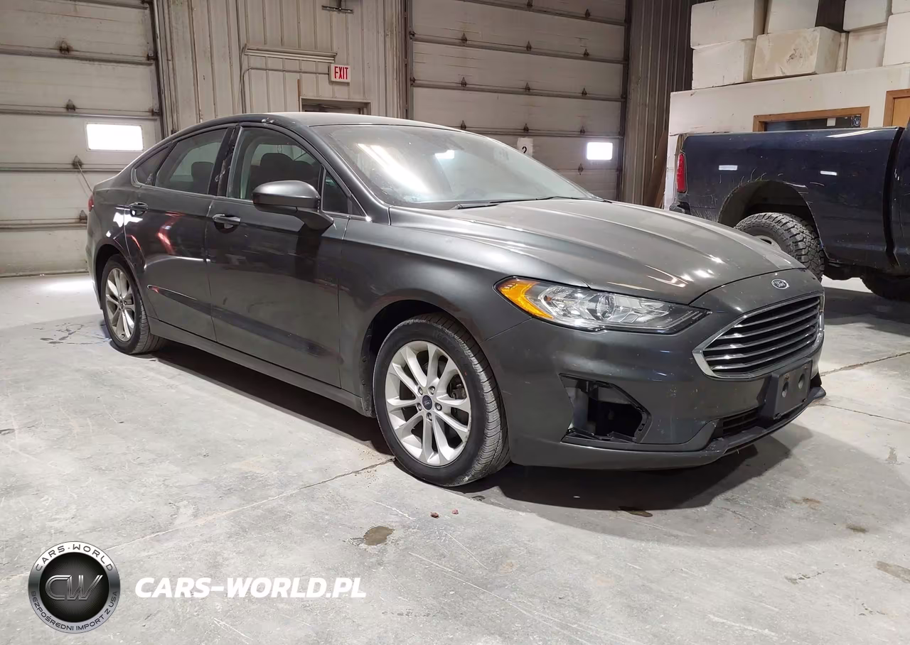 Główne zdjęcie 2020 Ford Fusion Hybrid Se