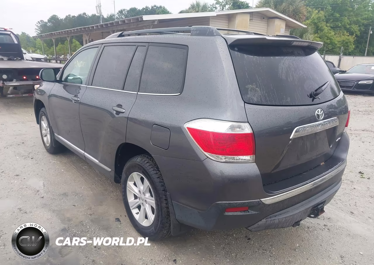 2012 Toyota Highlander V6 VIN:5TDBK3EH2CS116336 - 3
