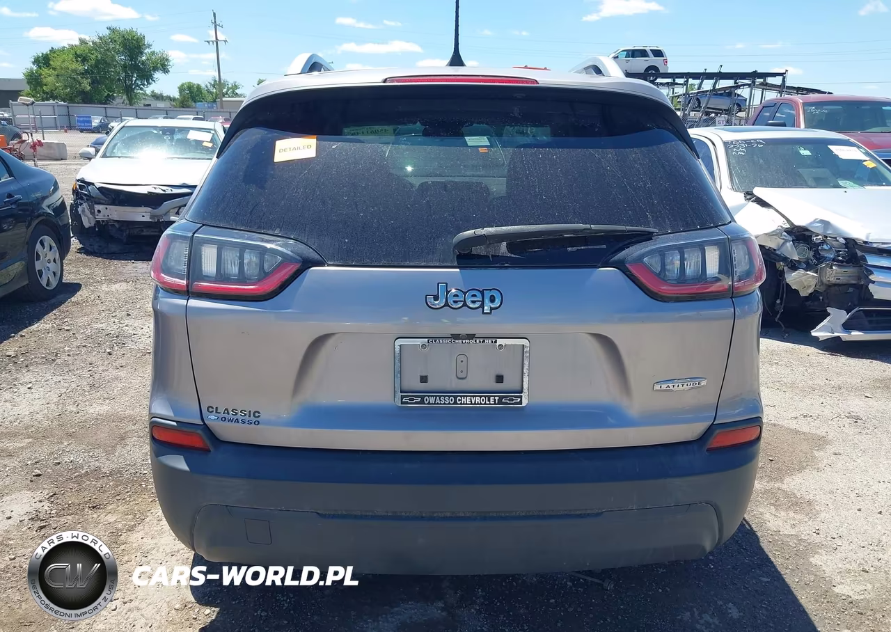 2019 Jeep Cherokee Latitude Fwd VIN:1C4PJLCBXKD114304 - 16