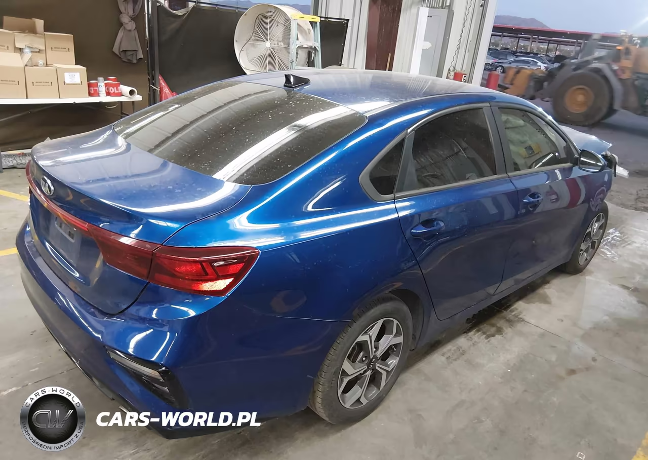 2021 Kia Forte Lxs VIN:3KPF24AD2ME268011 - 4