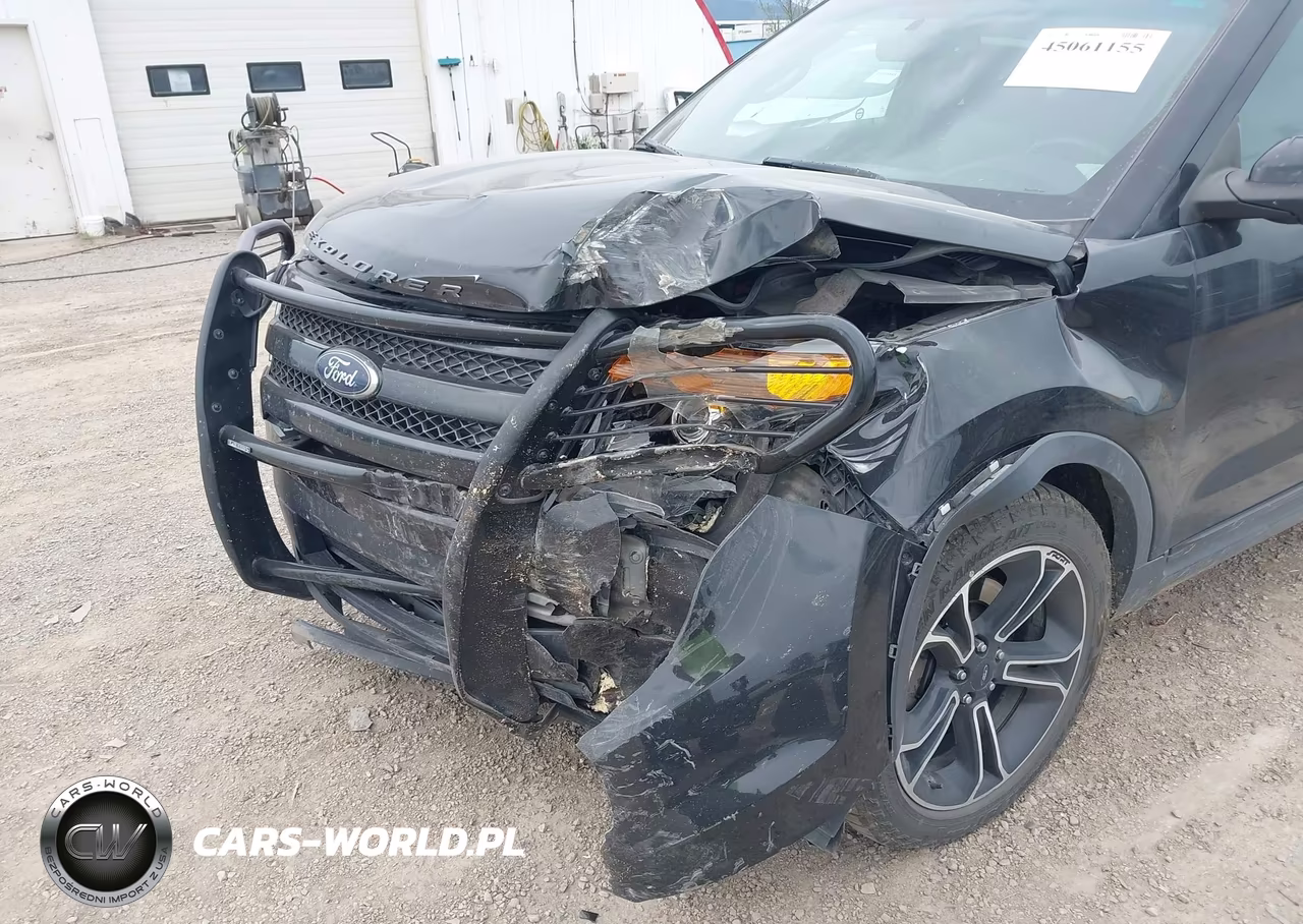 2014 Ford Explorer Sport VIN:1FM5K8GT4EGC41343 - 6