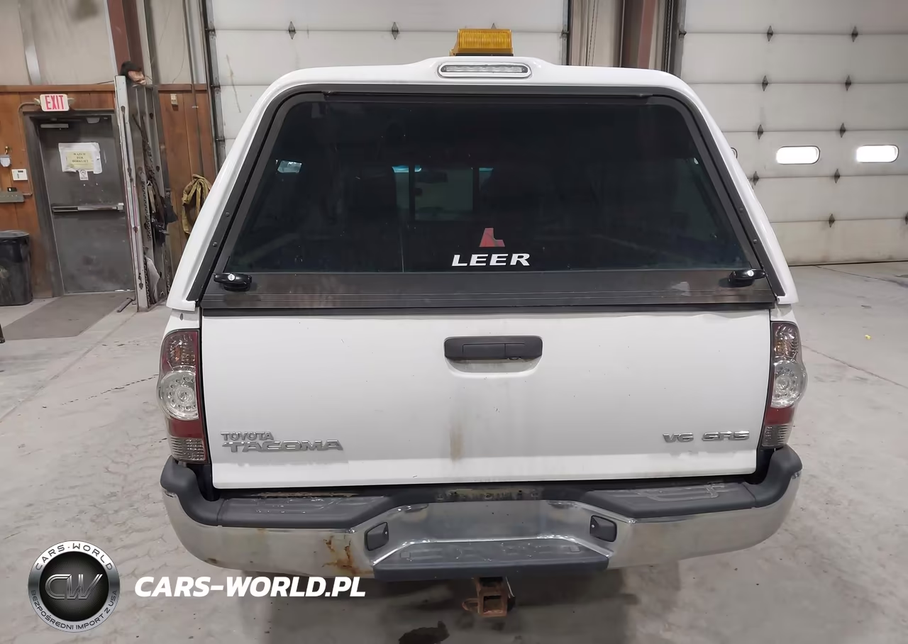 2009 Toyota Tacoma Base V6 VIN:5TEUU42N09Z669971 - 16