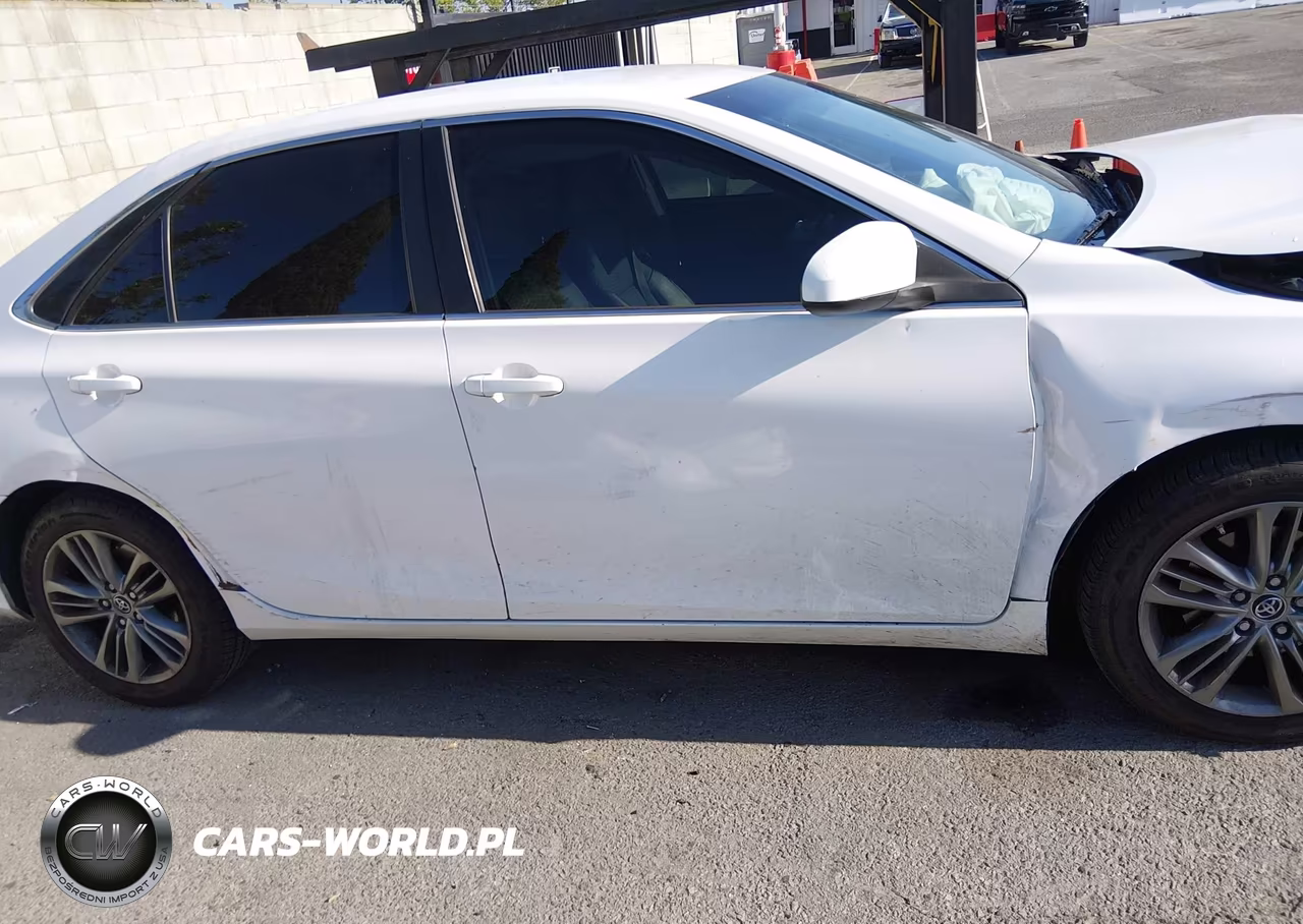 2015 Toyota Camry Se VIN:4T1BF1FK9FU033811 - 13