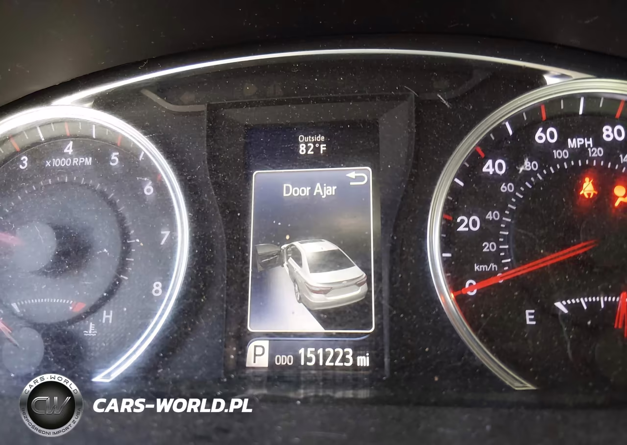 2015 Toyota Camry Se VIN:4T1BF1FK9FU033811 - 15