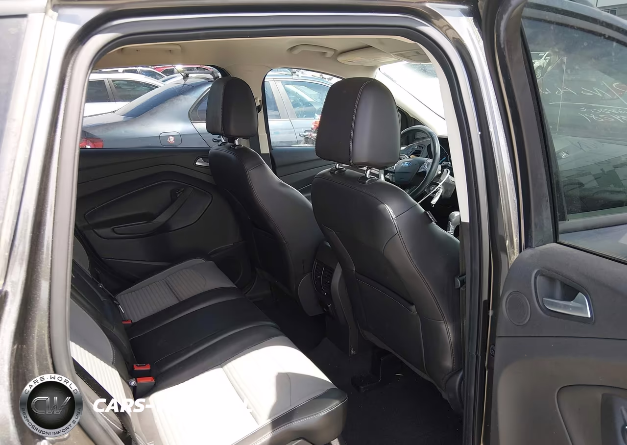 2017 Ford Escape Se VIN:1FMCU0GD1HUC31516 - 8