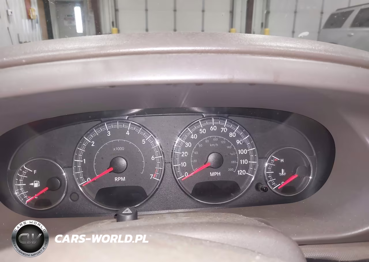2004 Chrysler Sebring Lx VIN:1C3EL46X84N273676 - 7