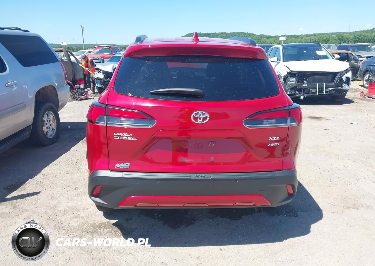 2022 Toyota Corolla Cross Xle VIN:7MUDAABG7NV028984 - 17