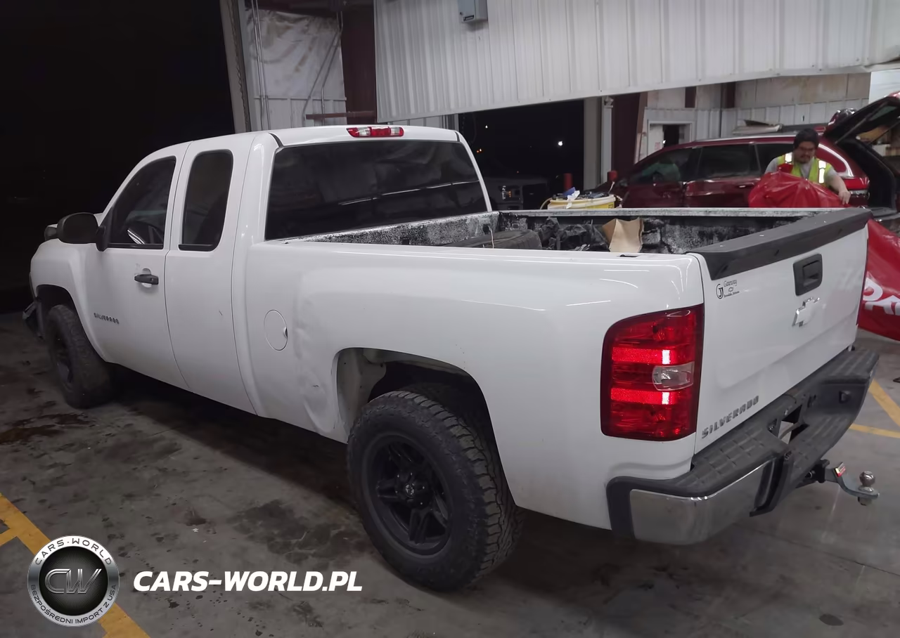 2012 Chevrolet Silverado 1500 Work Truck VIN:1GCRCPEX8CZ255735 - 3