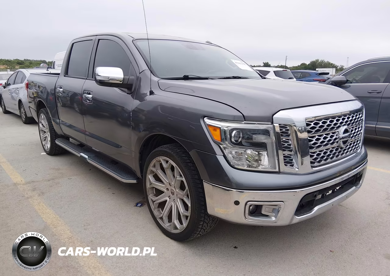 2019 Nissan Titan Sl