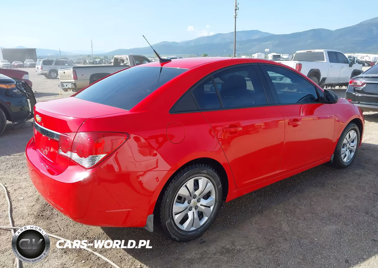 2014 Chevrolet Cruze Ls Manual VIN:1G1PB5SH8E7384951 - 4