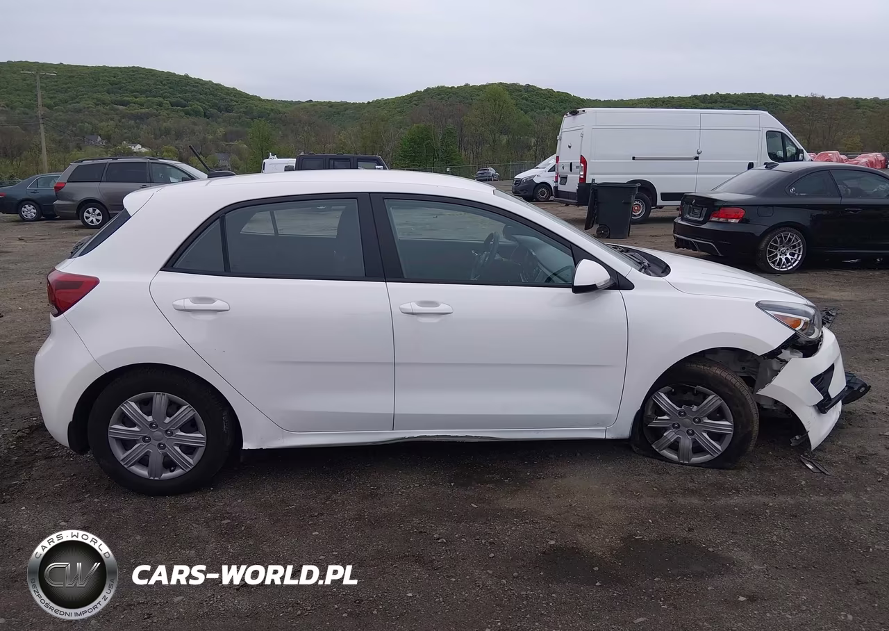 2023 Kia Rio 5-Door S VIN:3KPA25ADXPE560574 - 13