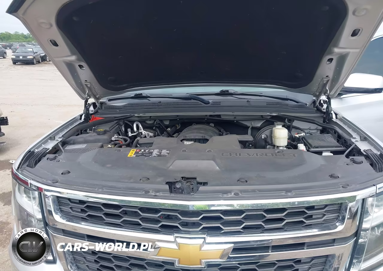 2019 Chevrolet Suburban Lt VIN:1GNSCHKC7KR237287 - 10