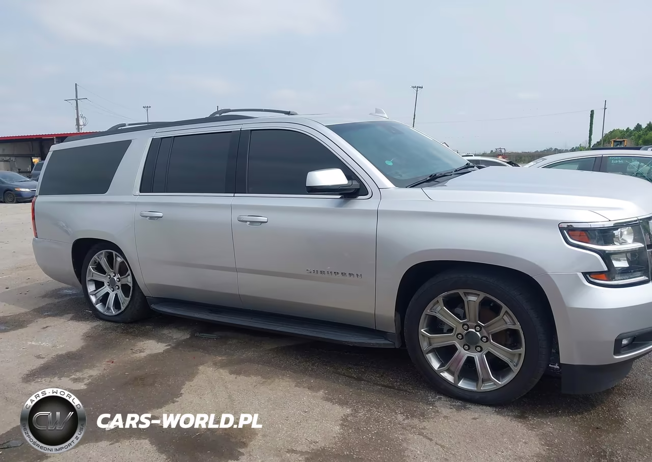 2019 Chevrolet Suburban Lt VIN:1GNSCHKC7KR237287 - 13